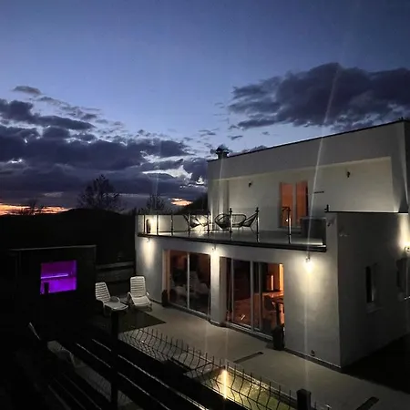 Timur Vila Villa