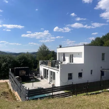 Timur Vila Villa Ilijas